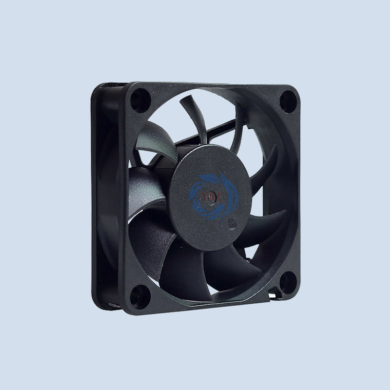 三線散熱風扇檢測線會輸出電壓嗎
